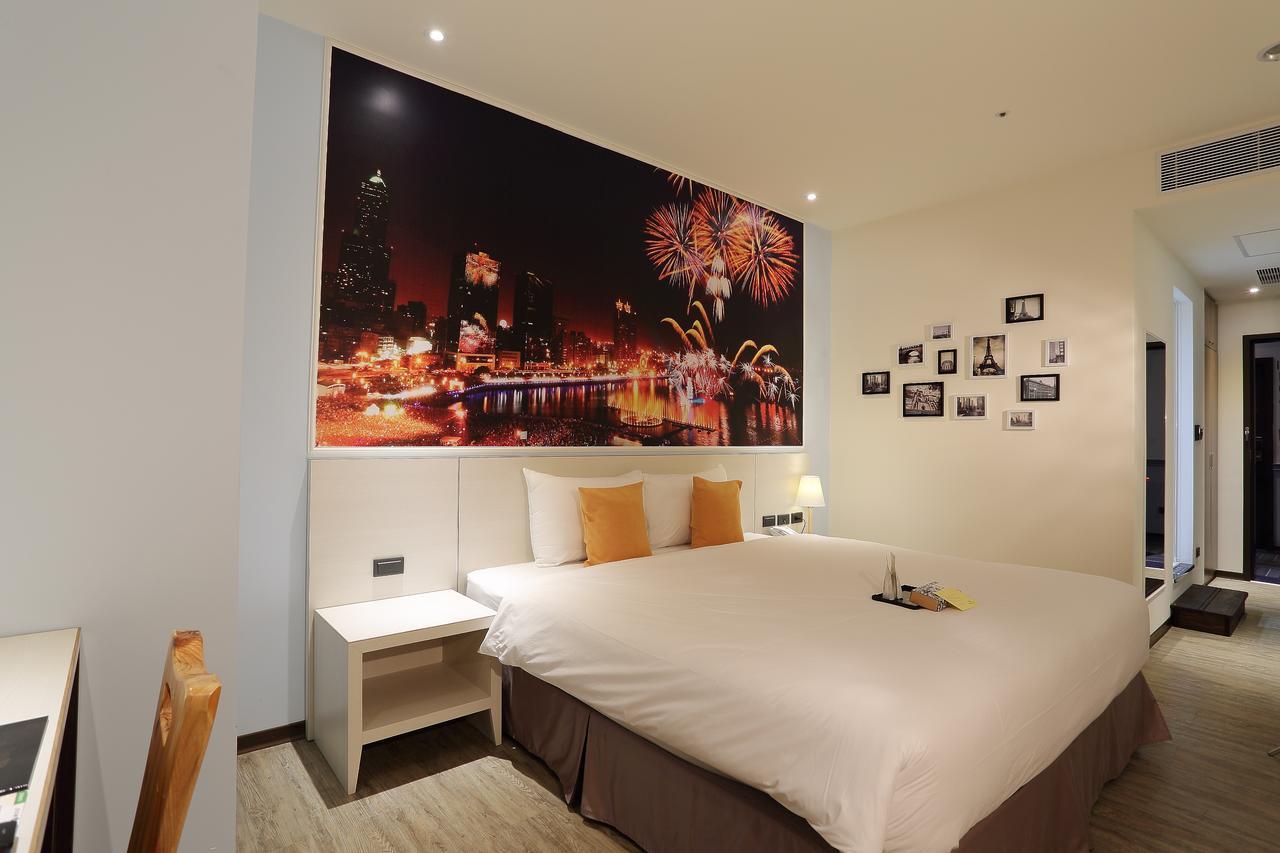 Mingli Hotel Kaohsiung Buitenkant foto