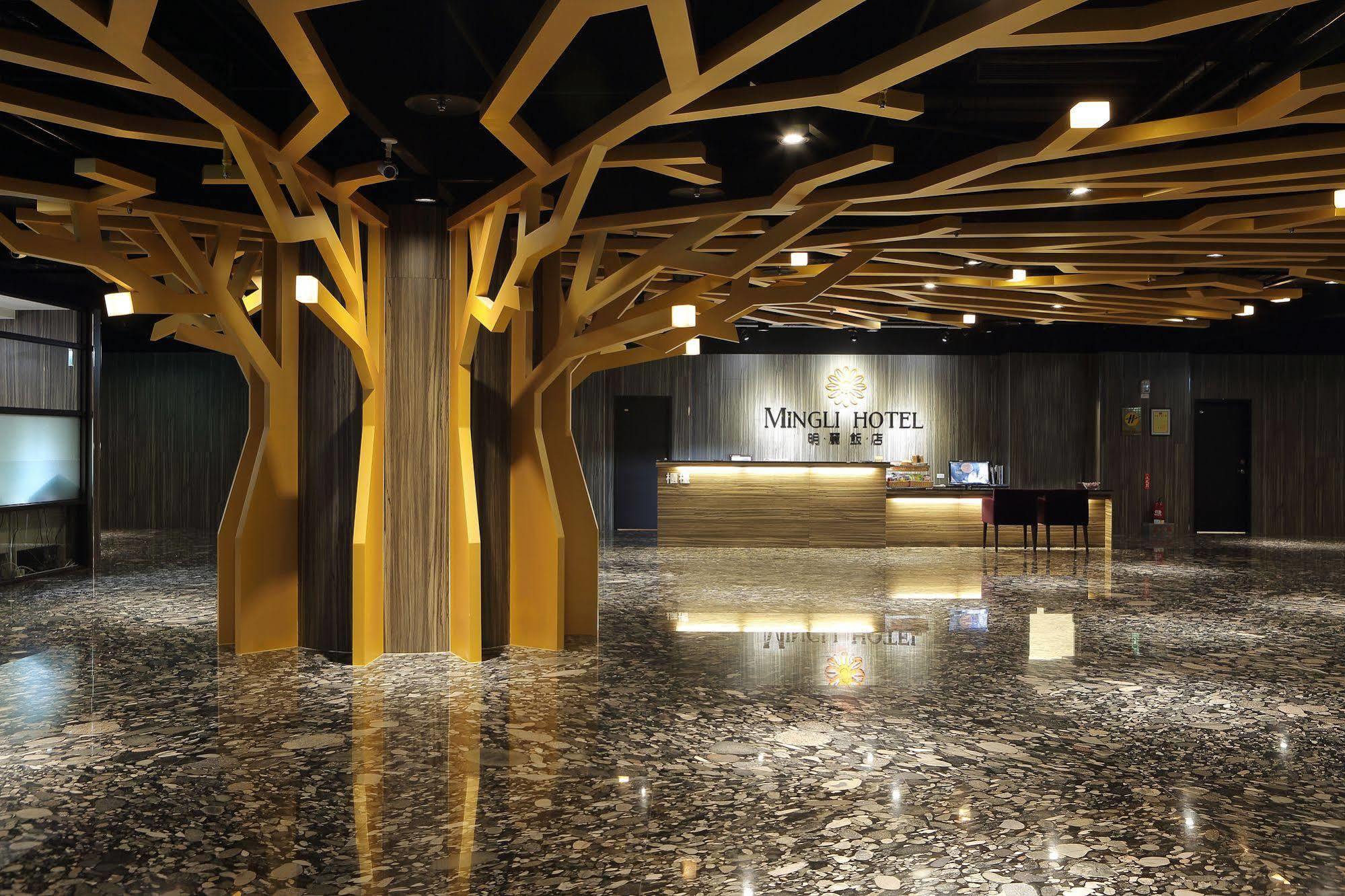 Mingli Hotel Kaohsiung Buitenkant foto