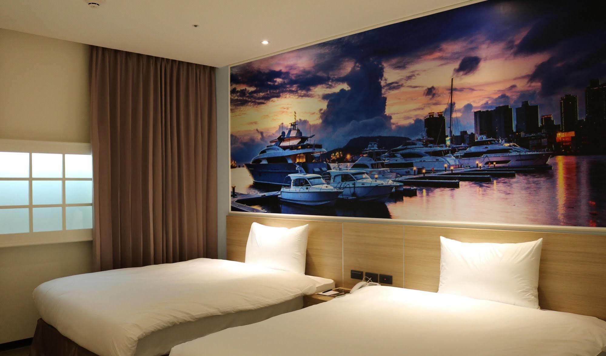 Mingli Hotel Kaohsiung Buitenkant foto