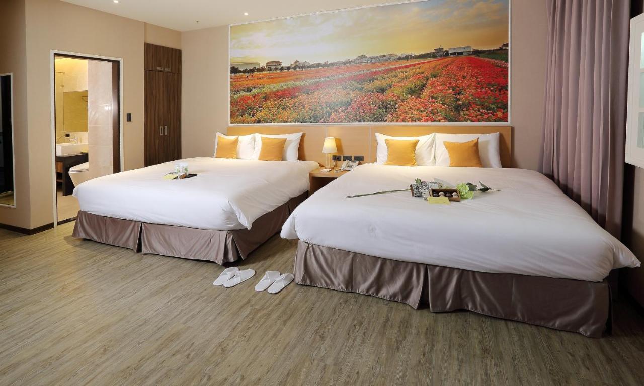 Mingli Hotel Kaohsiung Buitenkant foto